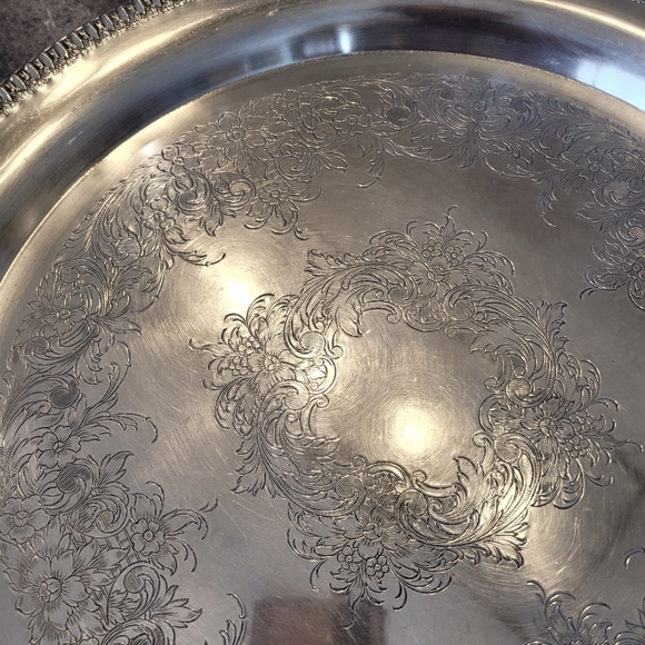 Vintage Antique Holloware - Picture 6 of 7